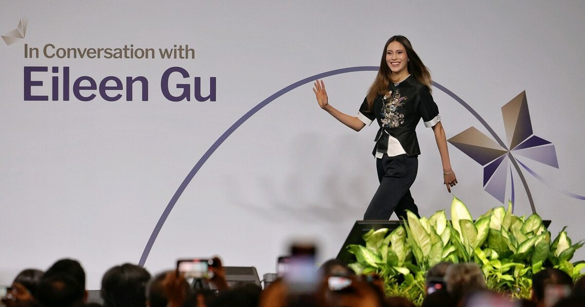 Olympic skiing champion Gu shares leadership insights at Singapore forum