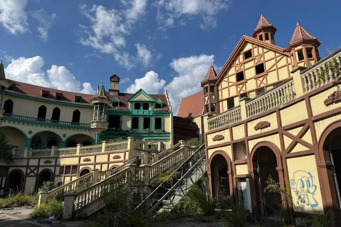 Evergrande's abandoned castle symbolises China's property crisis