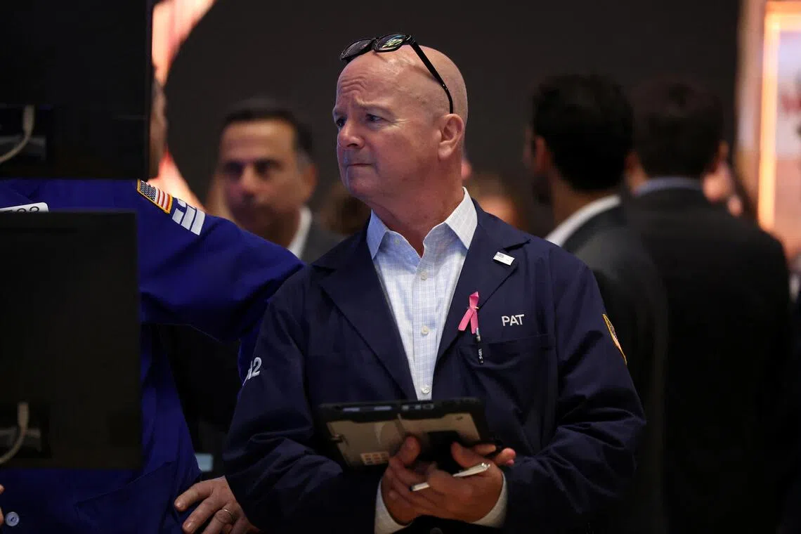 US stocks decline as artificial intelligence concerns weigh on software sector
