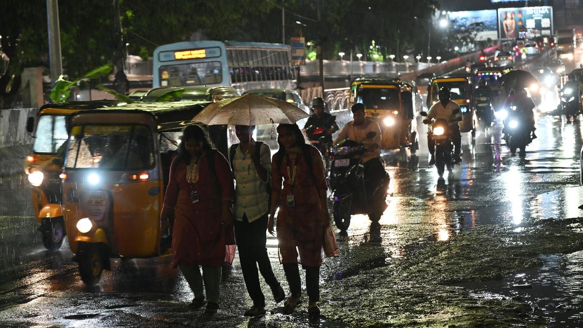 Fresh weather system to sustain heavy rainfall across Tamil Nadu through October 26
