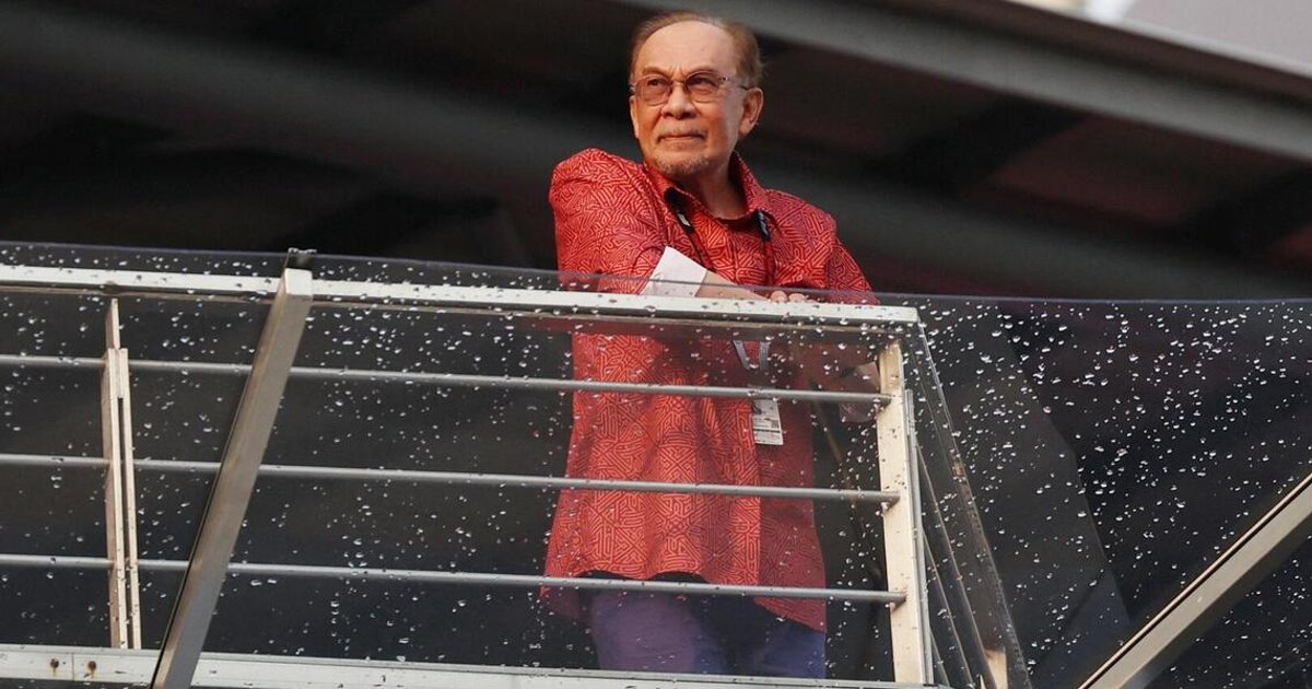 Malaysia's Anwar unveils spending-heavy 2027 budget ahead of polls