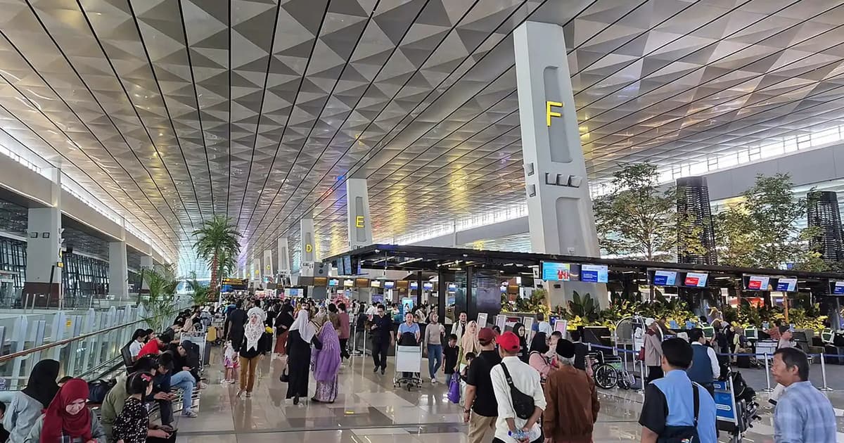 AirAsia Reschedule Penerbangan Jakarta Susulan Letusan Gunung Berapi