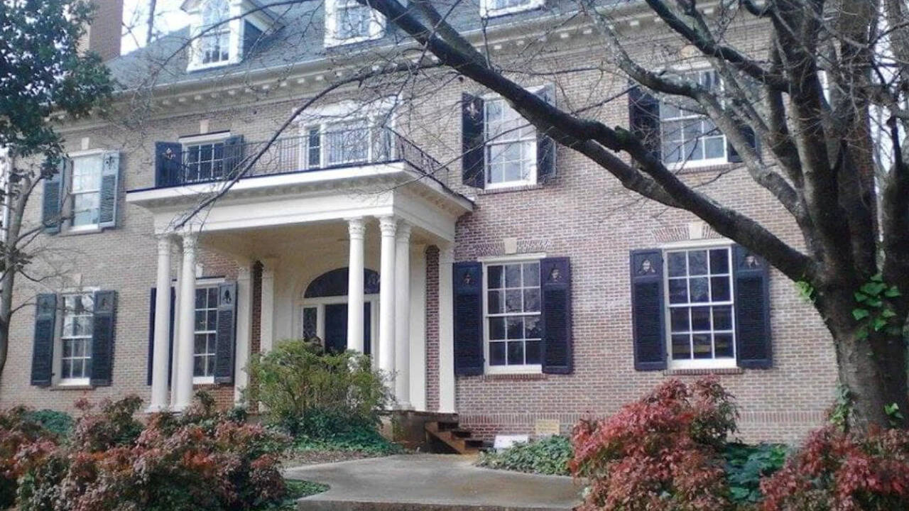 Historic mansion bisected and relocated to prevent demolition