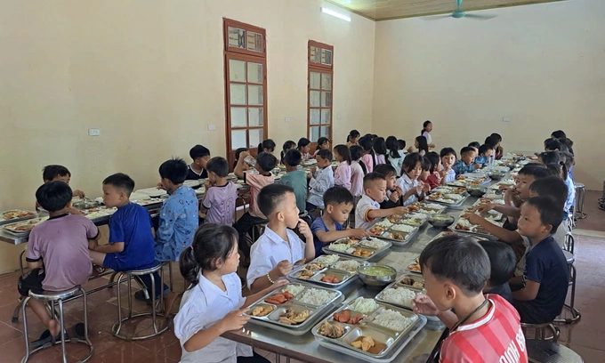 Các trường học vùng sâu, vùng xa được trang bị cơ sở vật chất mới