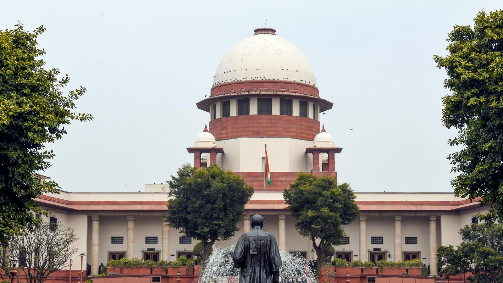 Supreme Court censures Delhi govt over weak firecracker ban enforcement