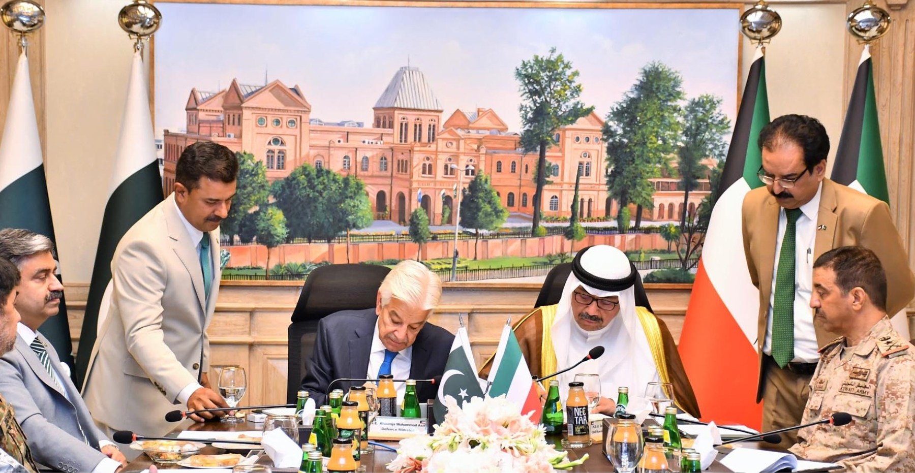 Pakistan deepens military ties across Gulf region amid strategic shift