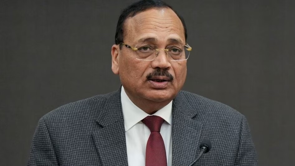 Supreme Court open to public, but not for political meetings: CJI