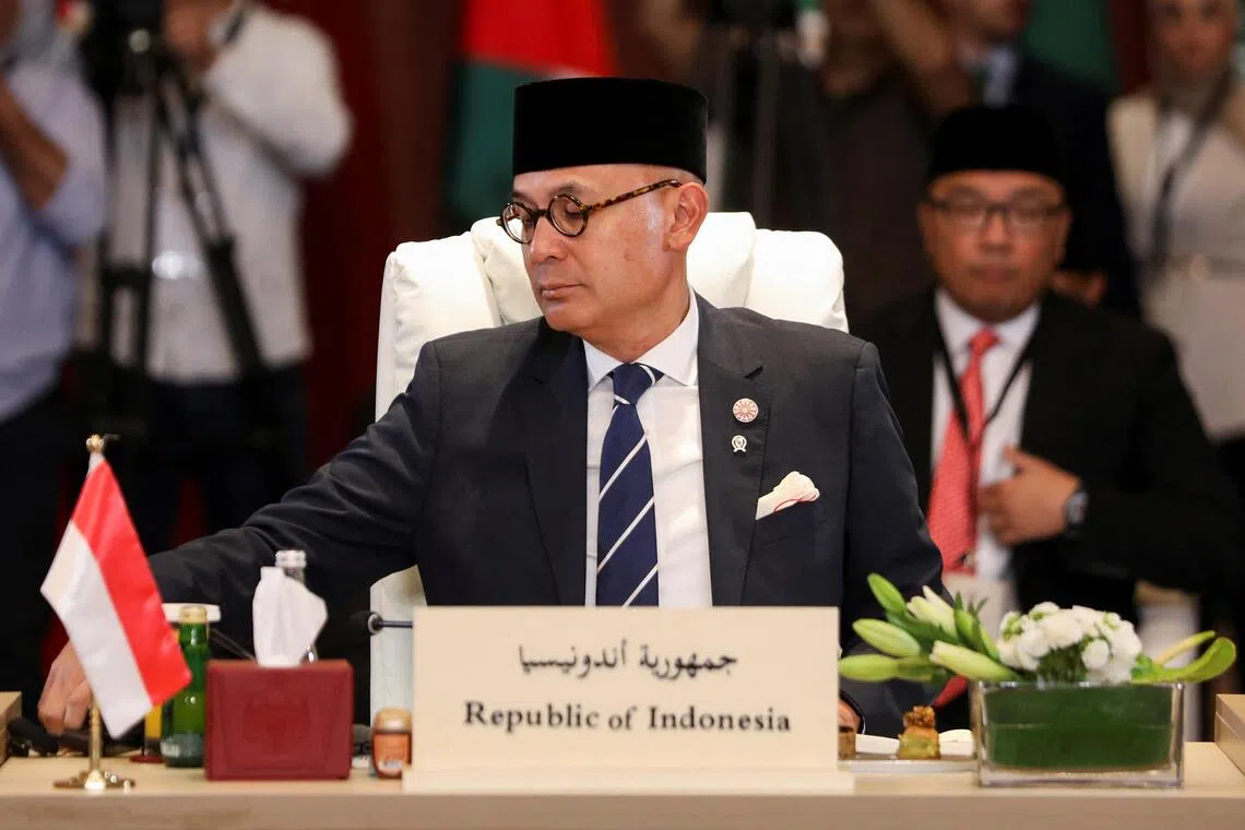 Prabowo reshuffles Cabinet, names seasoned diplomat as foreign minister