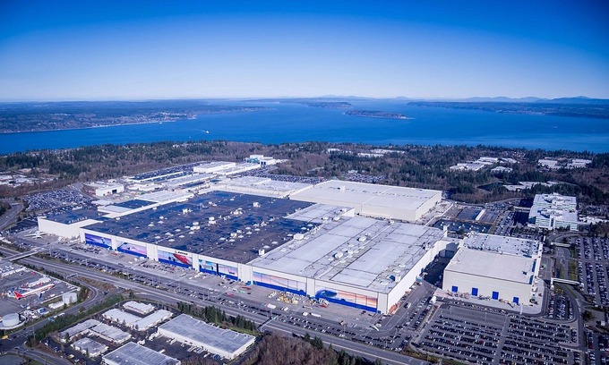 Asian Manufacturing Giant Operates World's Largest Factory by Workforce