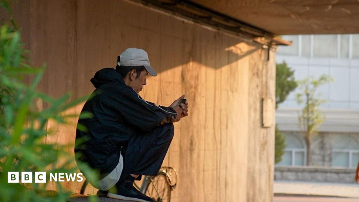 Paid companions fill growing void of loneliness in modern China