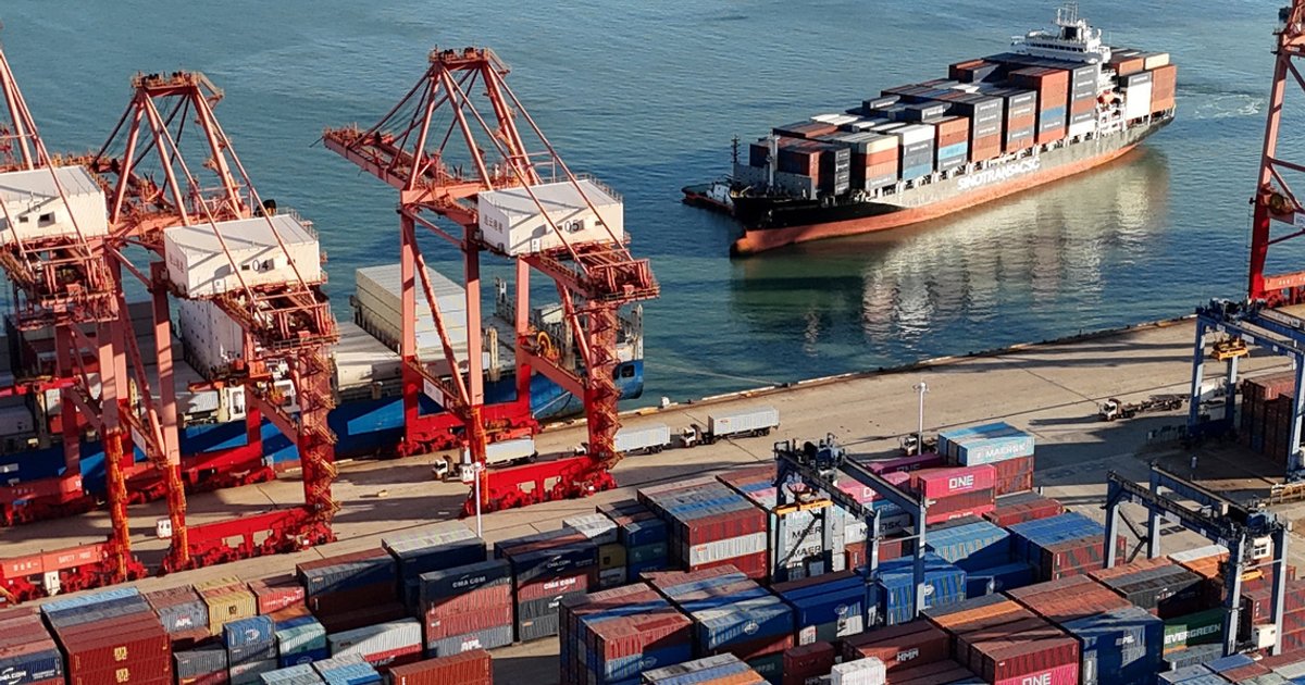 China grants Switzerland sweeping trade agreement as protectionism spreads
