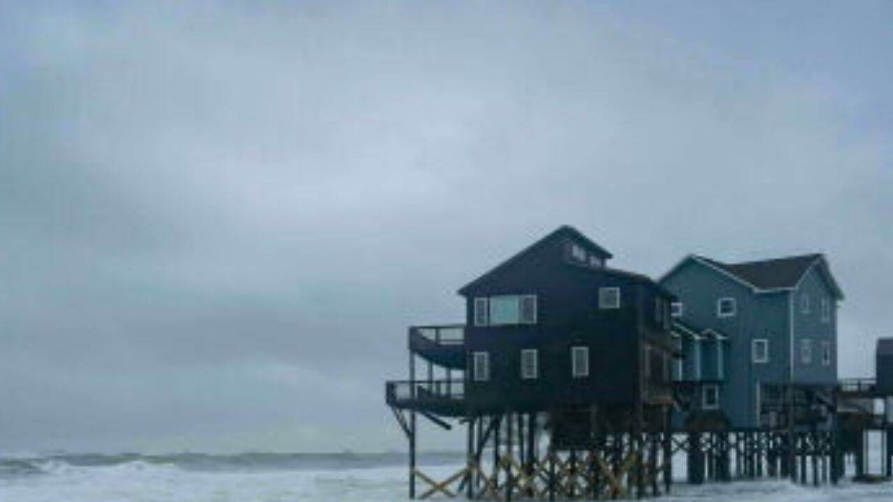 Heavy downpour paralyzes New Jersey, strands thousands without power