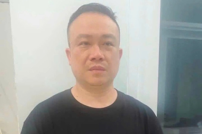 Vietnamese-American arrested at Saigon airport over alleged decades-old theft
