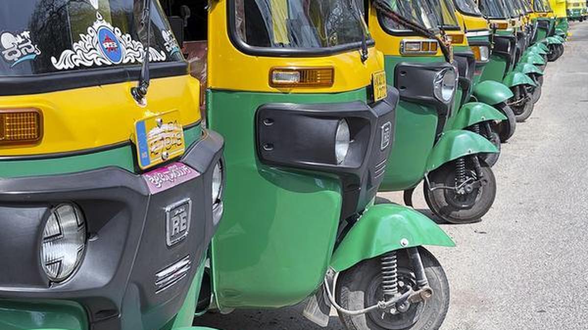 PNGRB pushes for equal regulatory framework across EV, CNG and LNG sectors
