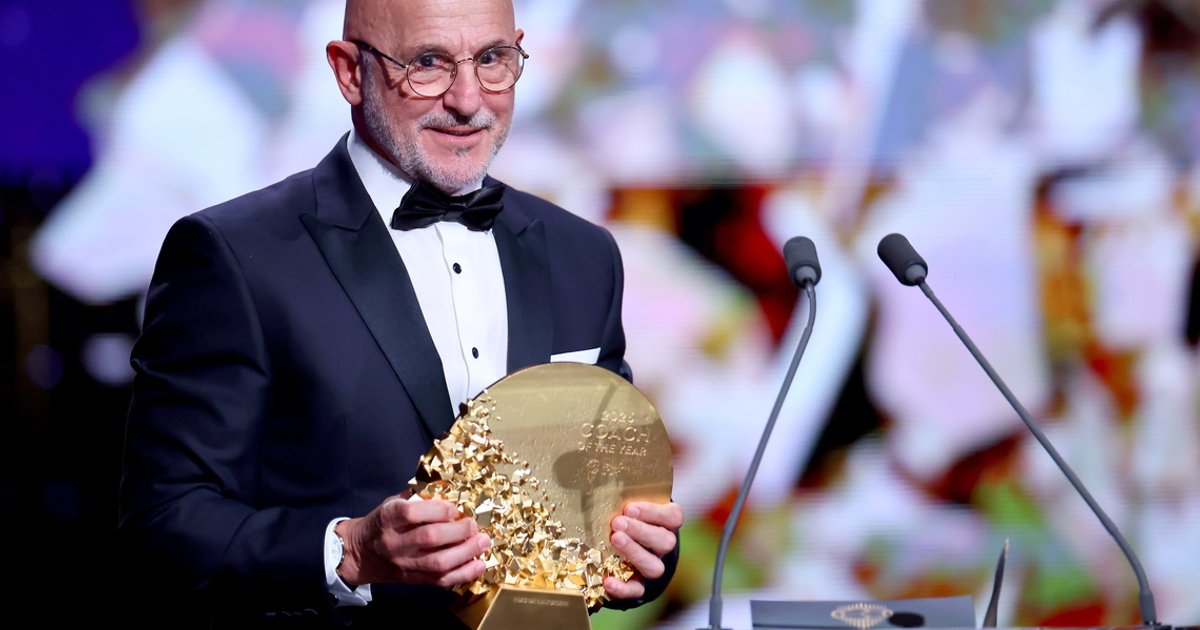 Spanish coach De la Fuente named men's Ballon d'Or coach of the year