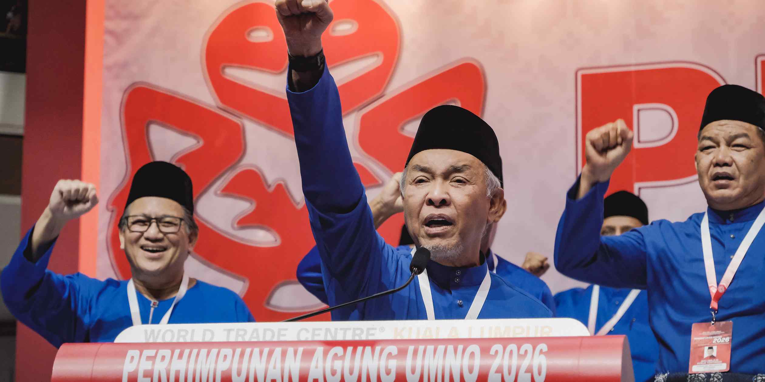 Malaysia's UMNO challenges Anwar coalition but offers no exit strategy