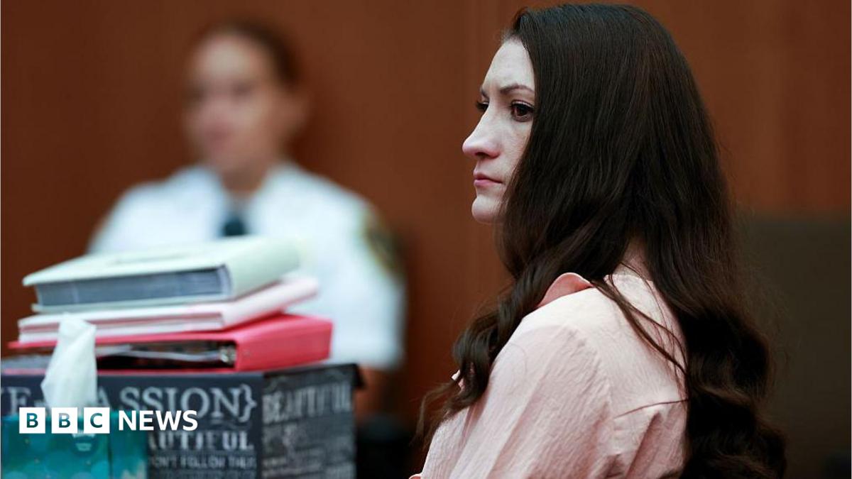 Expert testifies postpartum psychosis drove woman to kill children