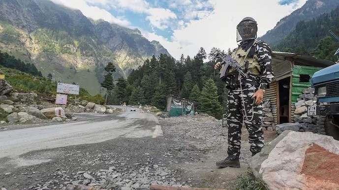 LAC तनाव बढ़ाने के लिए चीन जिम्मेदार: भारत का आरोप