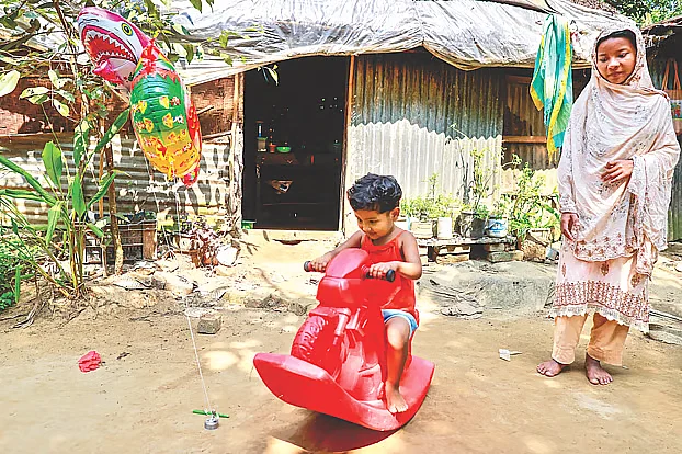 Grieving child finds solace in sky following father's death