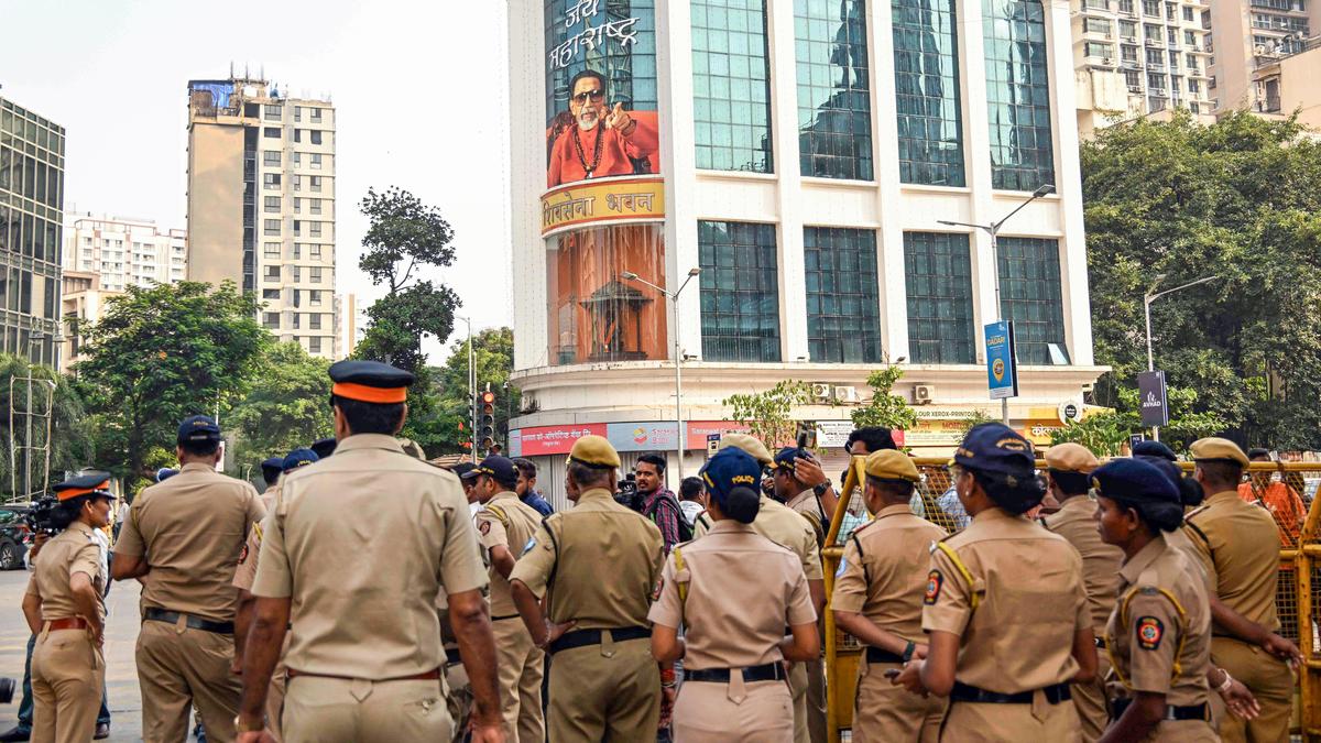 Bombay High Court bars unlawful detentions in CEC protest case