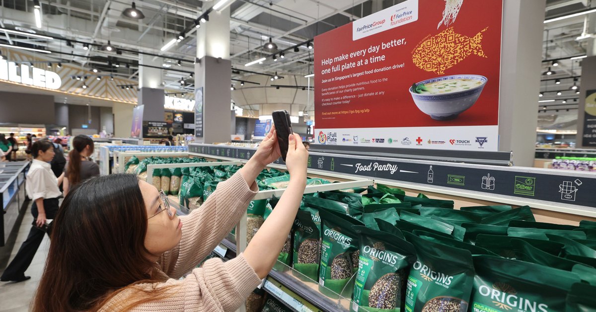 Singapore's largest food donation drive extends through mid-December
