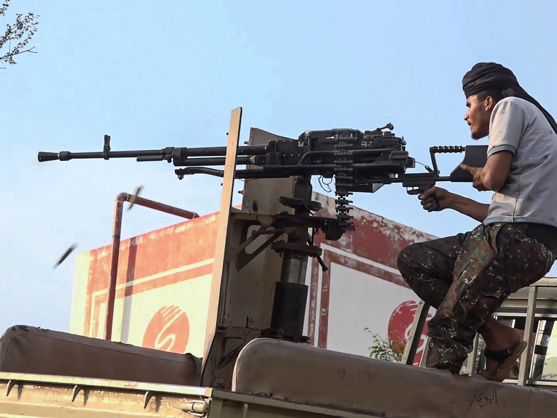 Pakistan warns of potential activation of Saudi defence pact amid Houthi strikes