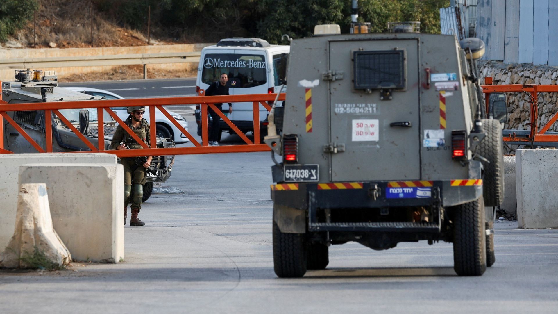 Israel tightens West Bank security ahead of election day