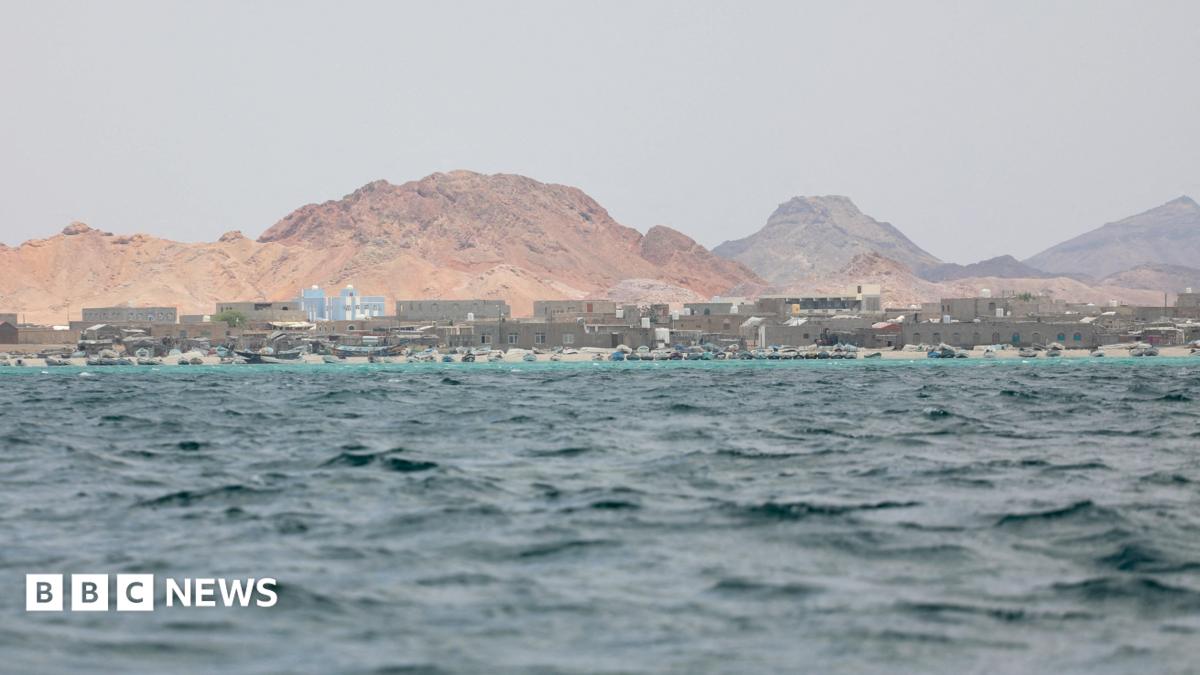 At least 109 dead as migrant boat capsizes off Djibouti coast