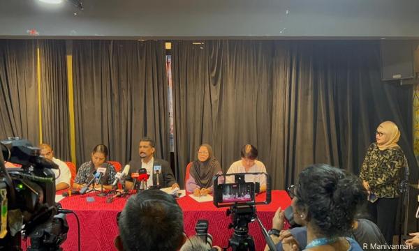 Keluarga Malaysia Bimbang Peluang Selamatkan Mangsa Nepal Semakin Tipis