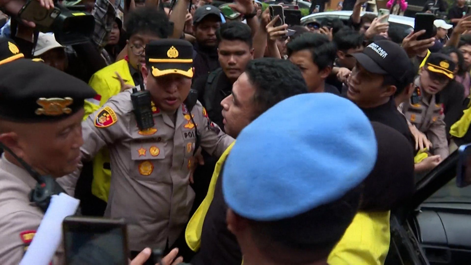 Indonesian police detain over 20 student protesters in Jakarta