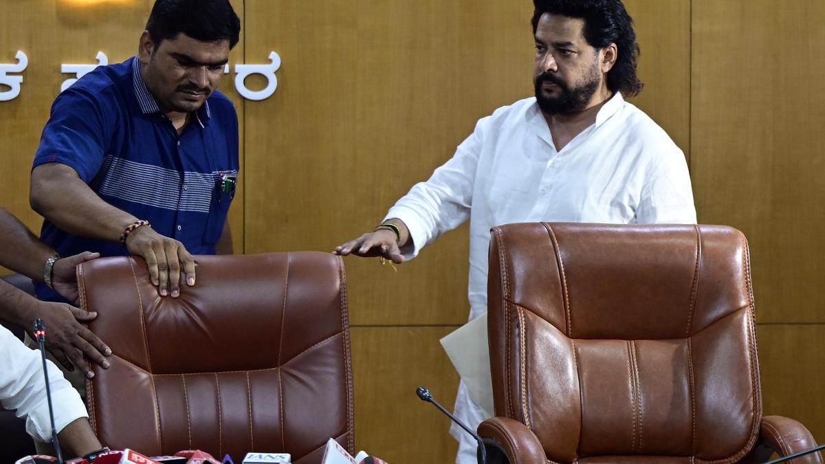 Karnataka Congress eyes woman legislator for vacant ministerial post