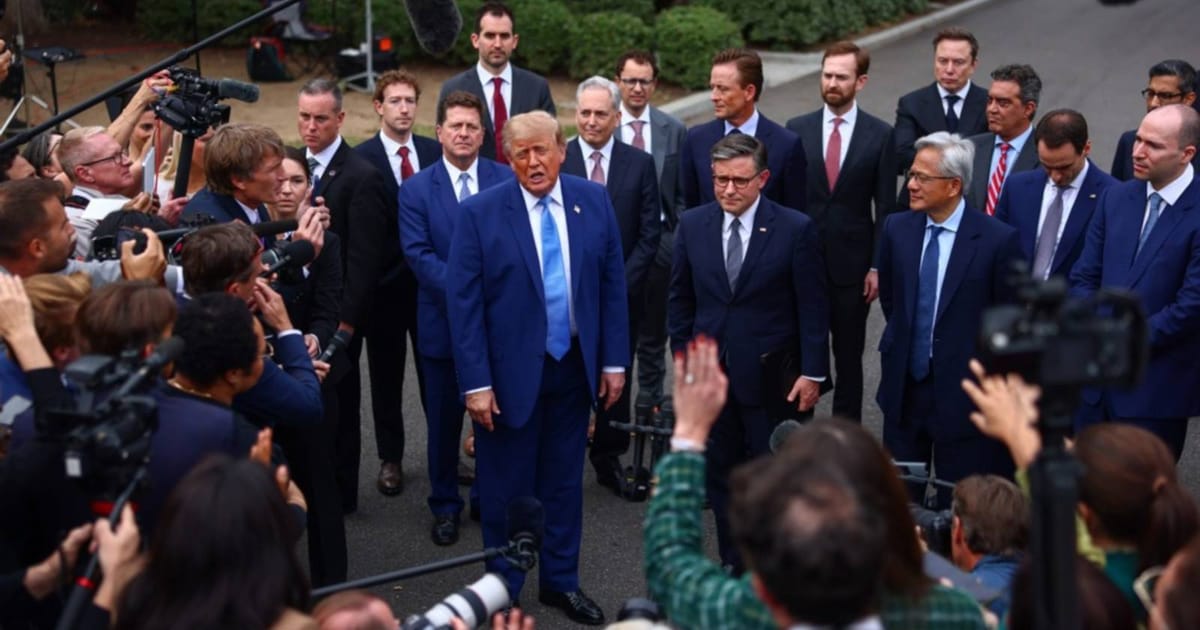 Jenama 'Super Intelligence' Trump Hadapi Perlawanan dalam Promosi AI