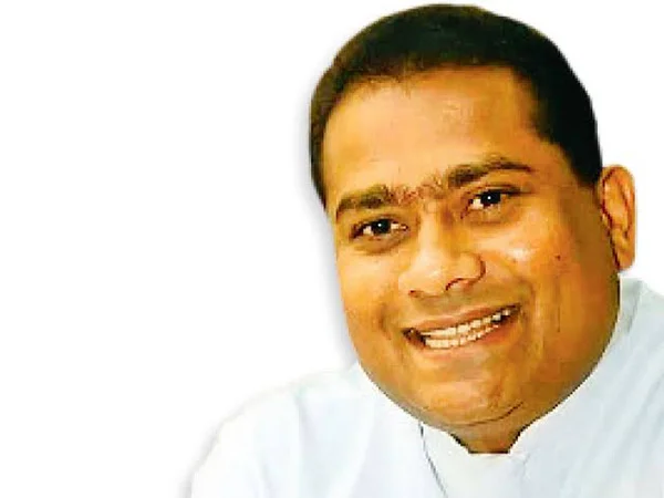 Supreme Court issues arrest warrant for ex-Minister in 2015 Ratnapura killing case