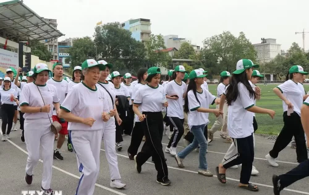 Vietnam launches national sports campaign to boost public health