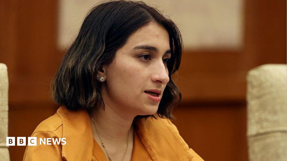 Ex-Colombian foreign minister faces charges over nanny interrogation