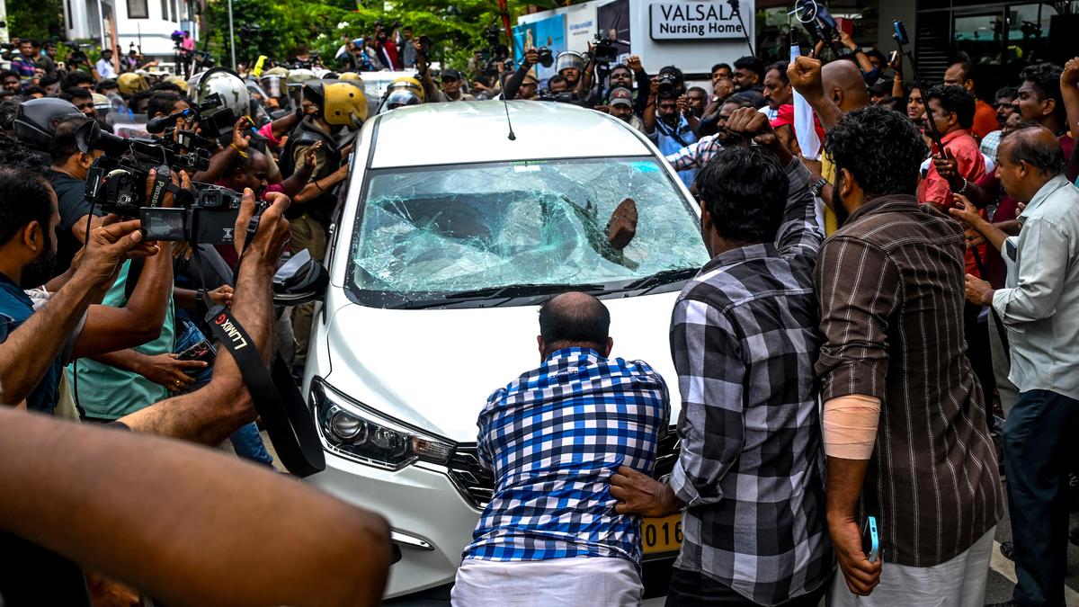 Kerala police probe finds fault in hosting ED case accused at Onam event
