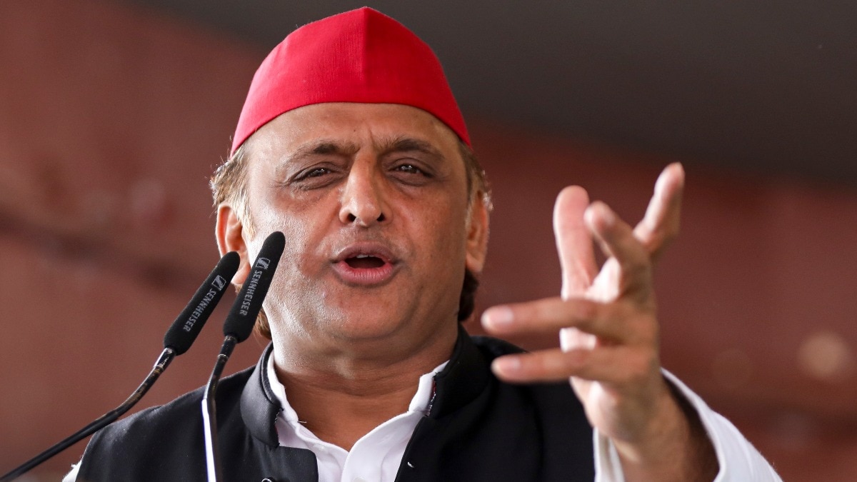 Akhilesh Targets BJP Over Infrastructure Quality, UPI Charges