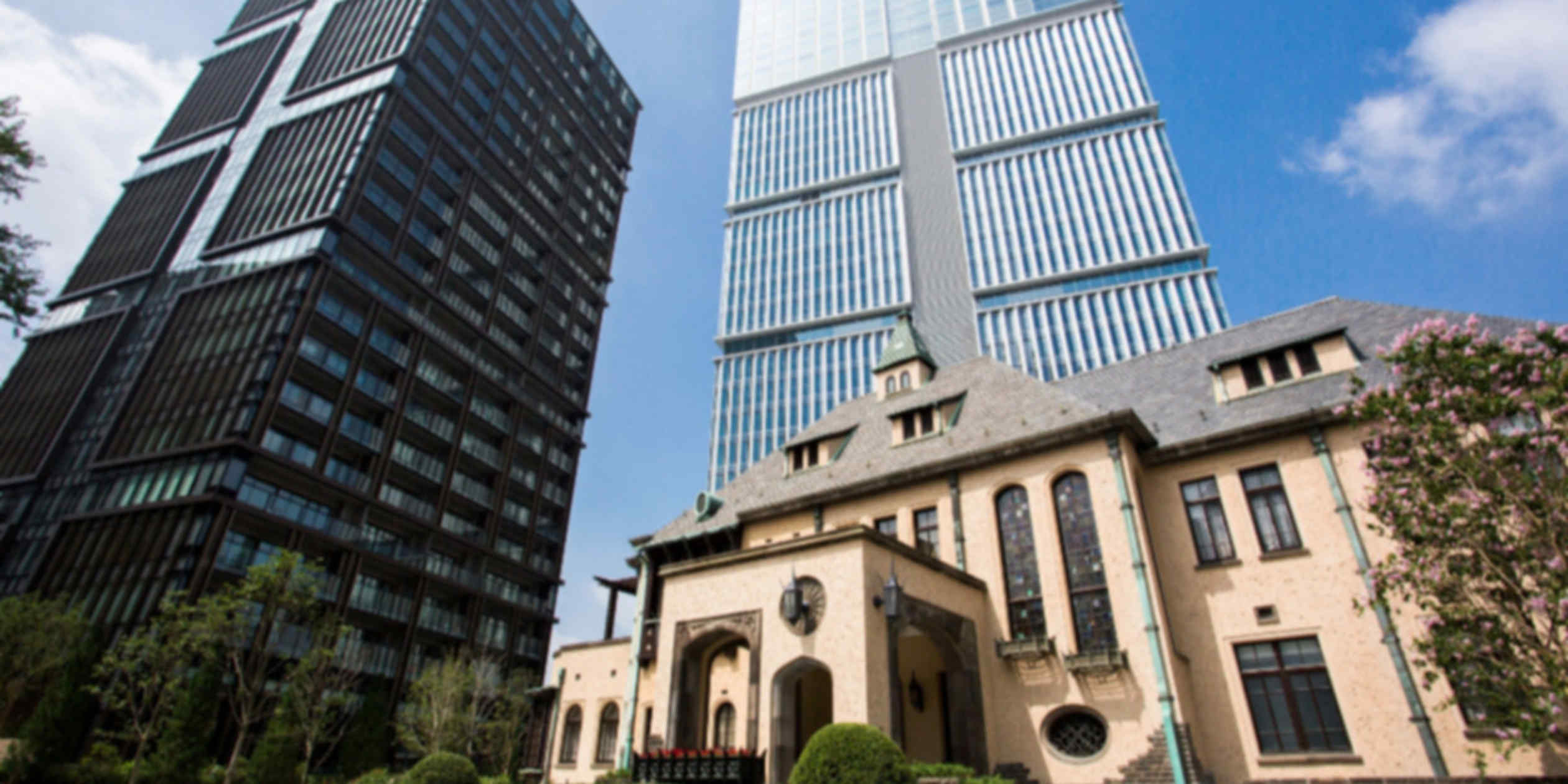 Daiwa Acquires Blackstone Tokyo Office Complex Via Digital Securities