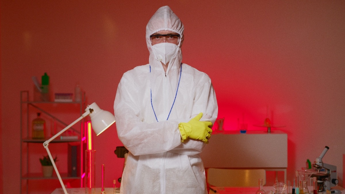 Hazmat Suits Spark Plague Concerns in Russia Amid Health Fears