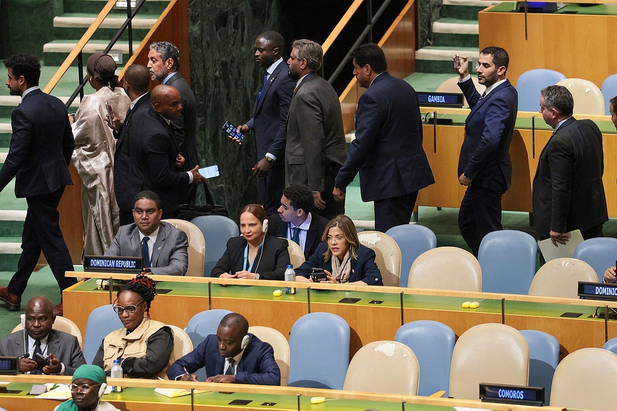 Multiple UN diplomats stage walkout during Netanyahu address