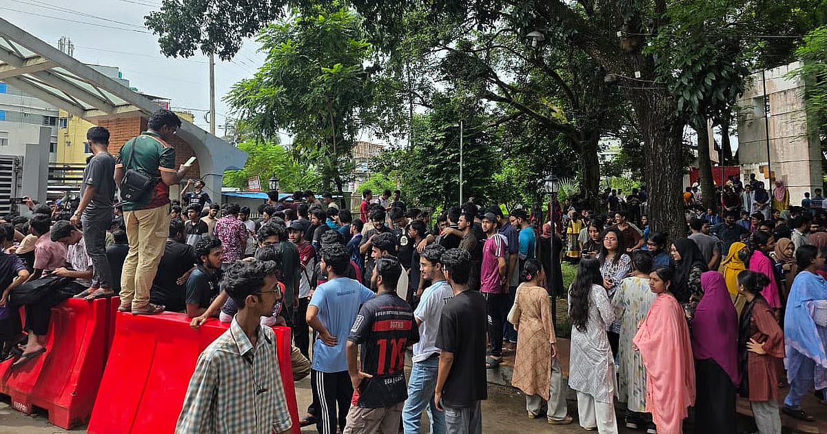 কুয়েট বিশ্ববিদ্যালয়ে উপাচার্য প্রতিস্থাপনে সম্পূর্ণ বন্ধ