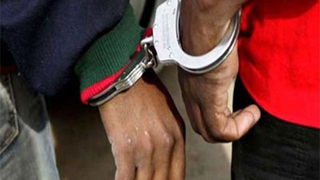 Two arrested with crystal methamphetamine after Kotadeniyawa road incident