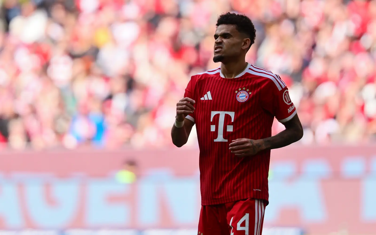 Penyerang Bayern Diaz Dipastikan Absen Akibat Kecederaan Otot Peha