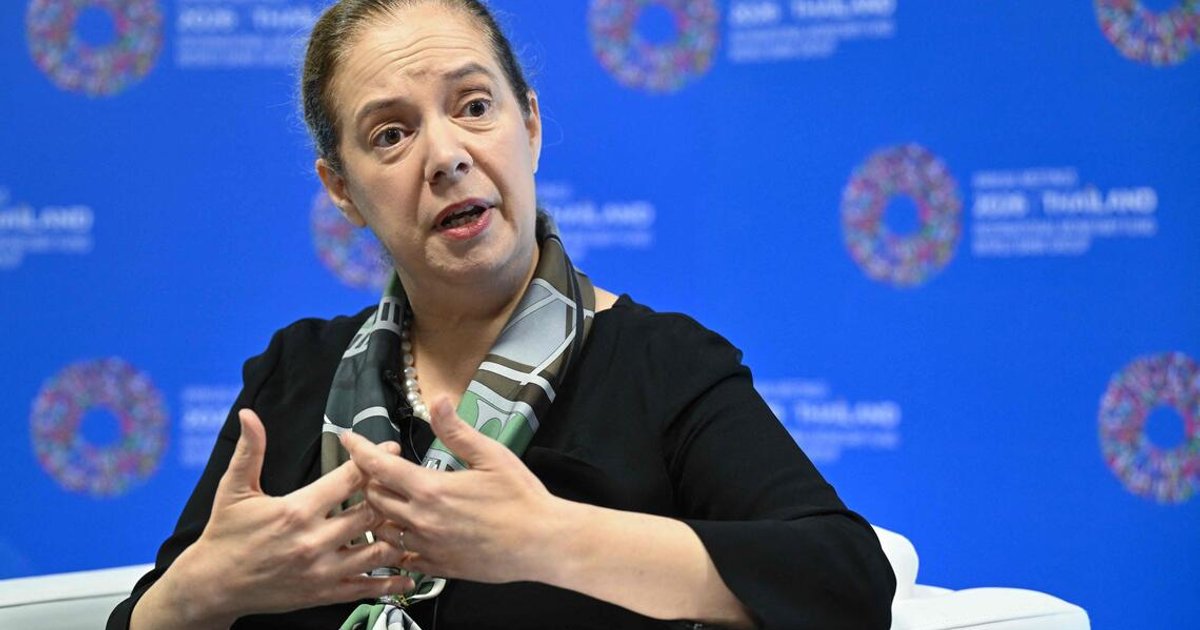 Developing Nations Face Tough Fiscal Choices Amid Debt Crisis