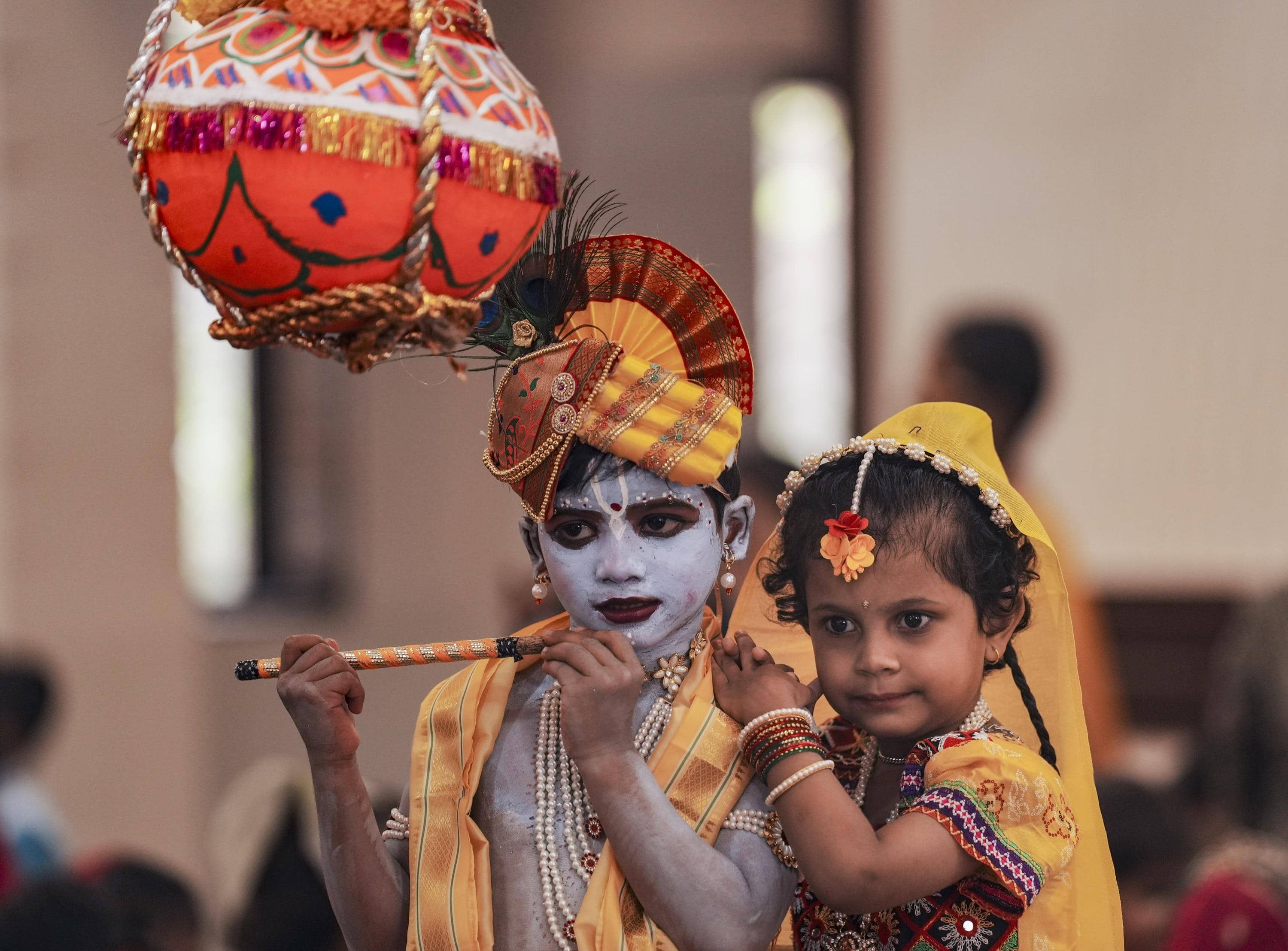 Thousands of Govindas scale human pyramids for Mumbai's Dahi Handi