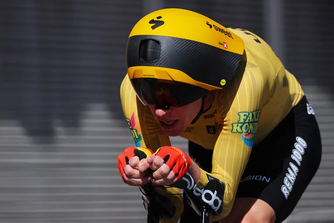 Leknessund claims Vuelta stage seven win as Pogacar strengthens grip