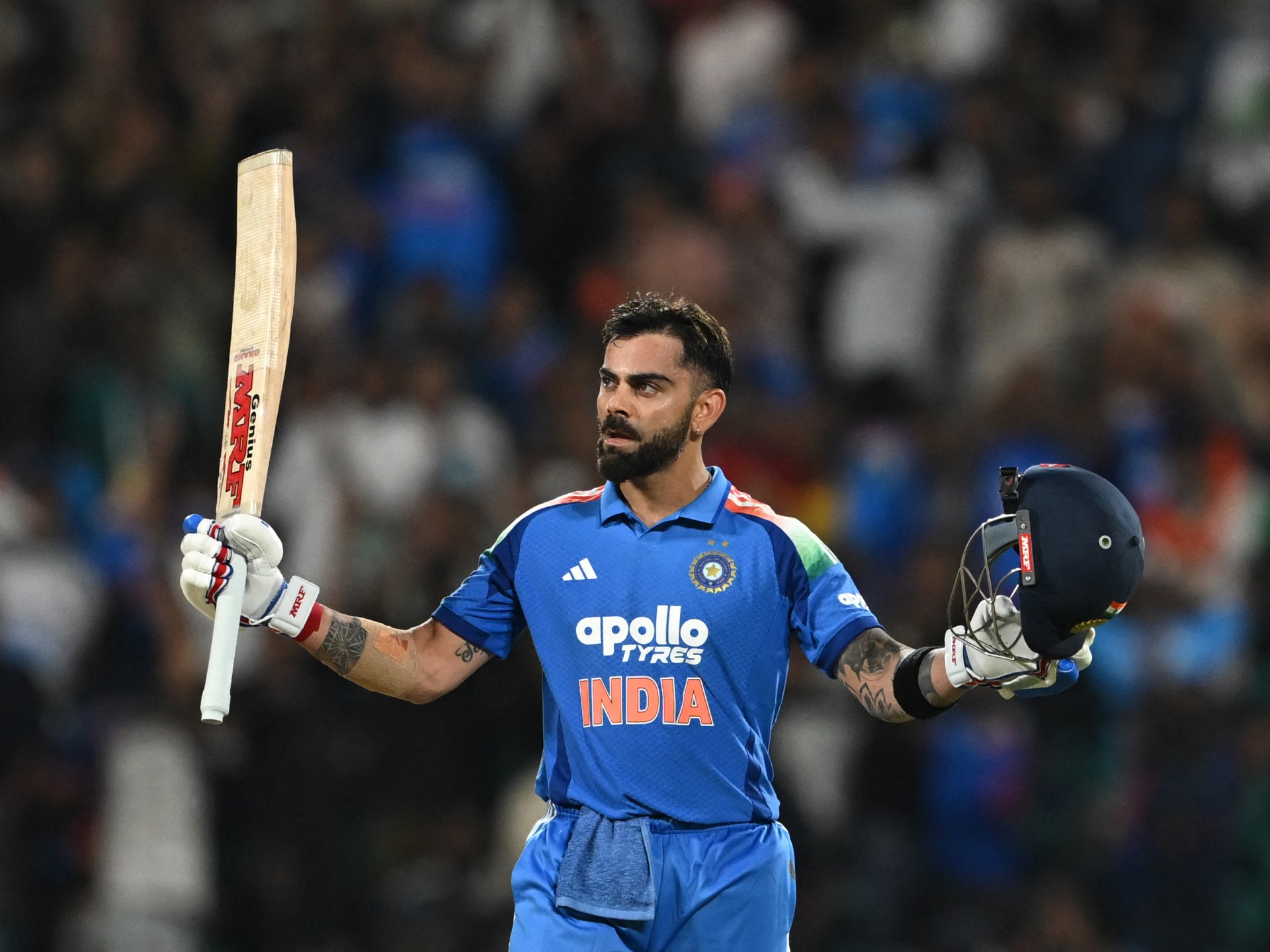 Kohli reaches 15,000 ODI runs as India dominates West Indies