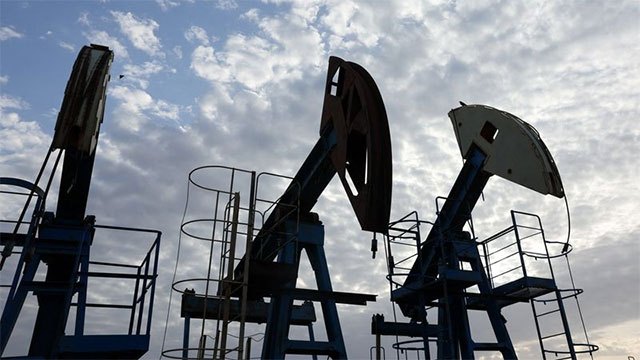 Oil prices surge to three-week peak amid Middle East tensions