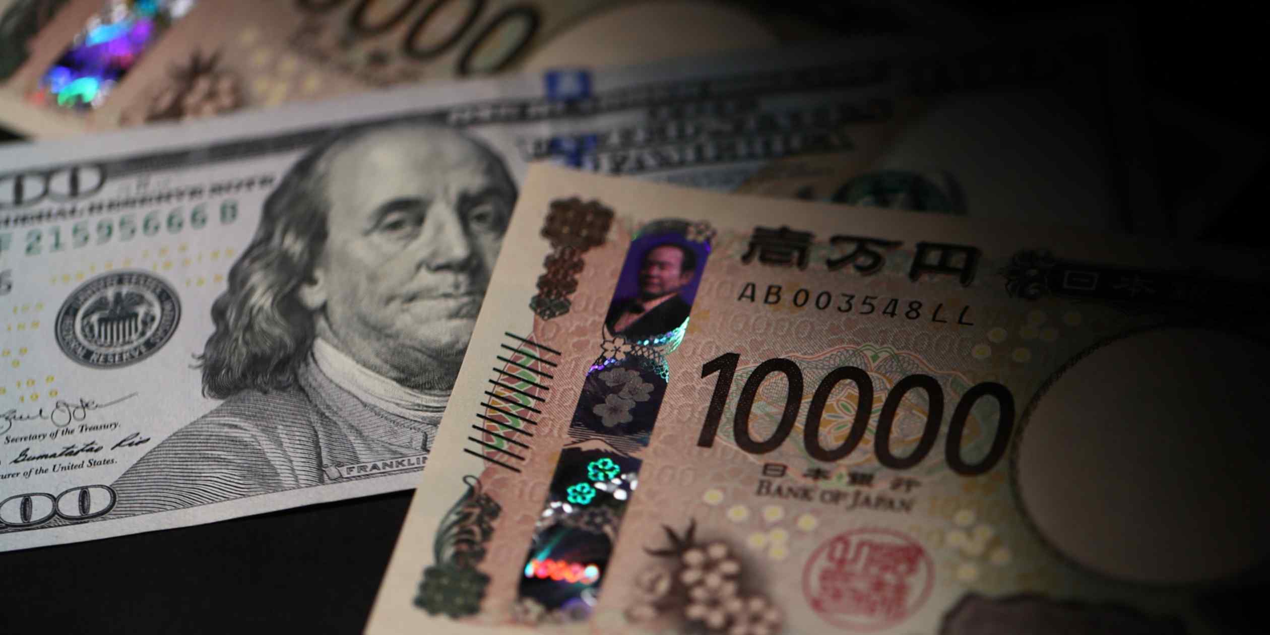 Japanese yen strengthens toward 158 level amid intervention speculation