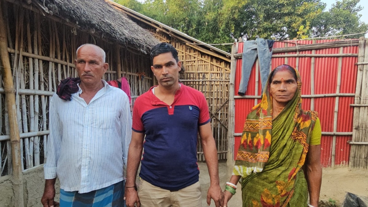Man Lost as Child Reunites with Family After 31 Years